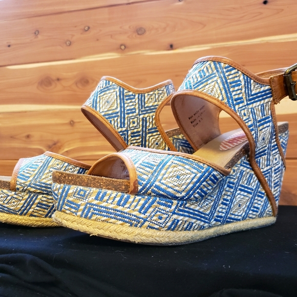 80 20 Pax blue diamond wedge sandals - Picture 2 of 7